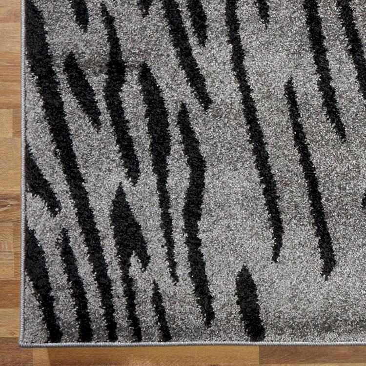 ADORE 1006 HALLWAY RUNNER IN GOLD COAST