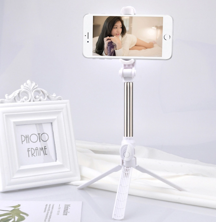 Buy Cheap Selfie Stick Tripod For iOS 5.1 or above mobile phone, Android system 4.3 or above mobile phone best Online Shopping Store Melbourne Sydney Perth Adelaide Canberra NSW Australia