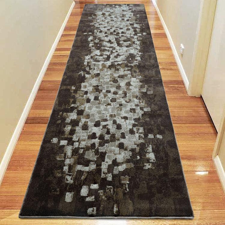 Serenity 898 Clay Hallway Runner