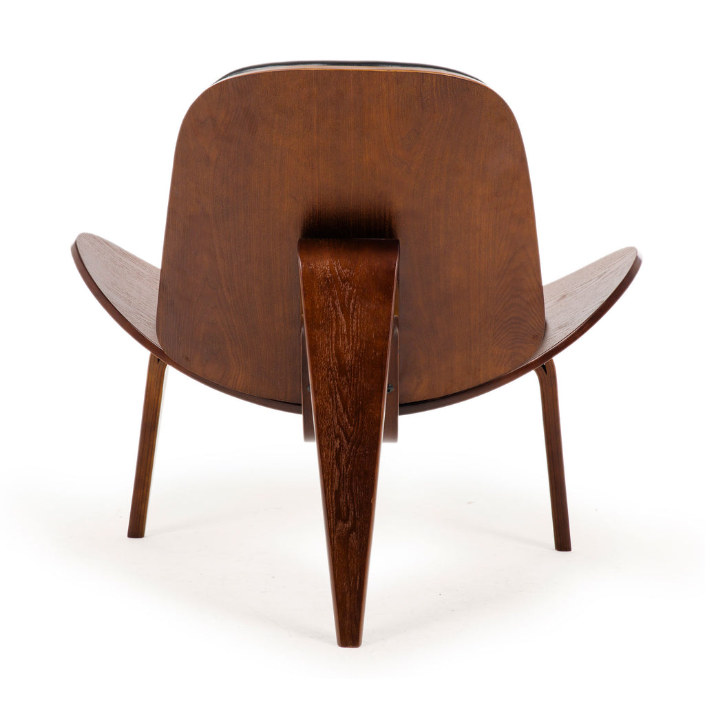 Replica Hans Wegner Shell Chair - Black PU Leather / Walnut Wood