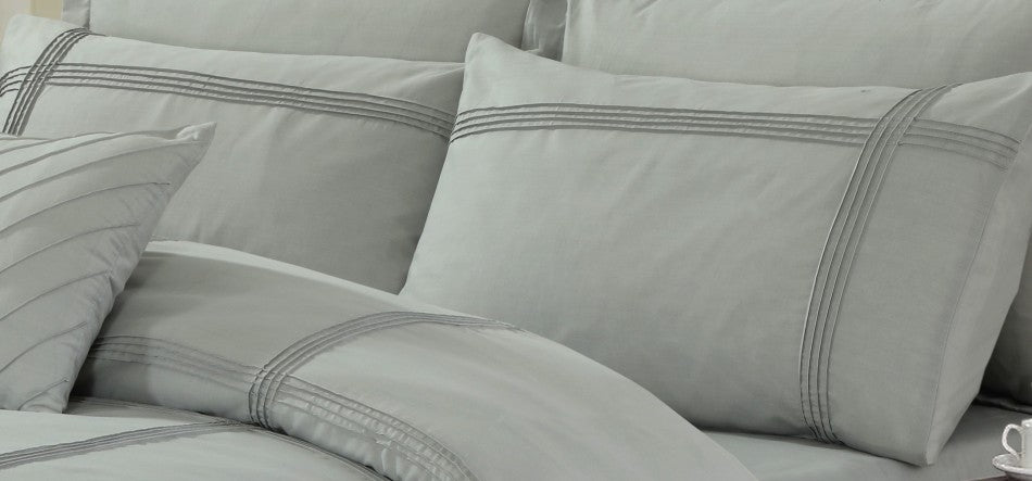 Avoca Queen Quilt Cover Set by Anfora