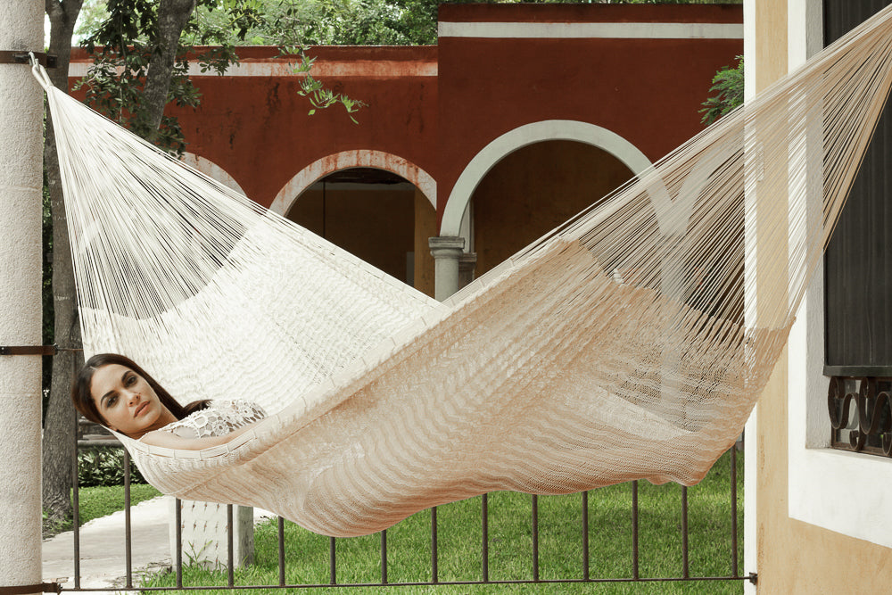King Size Outdoor Cotton Hammock in Cream