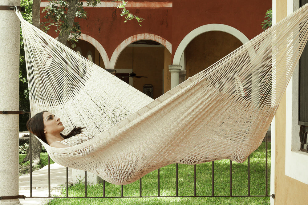 King Size Outdoor Cotton Hammock in Cream